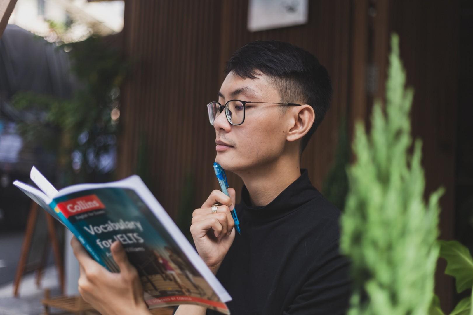 Giai đoạn 2 của lộ trình học IELTS cho người mất gốc là học tiếng Anh trung cấp trong 3 tháng