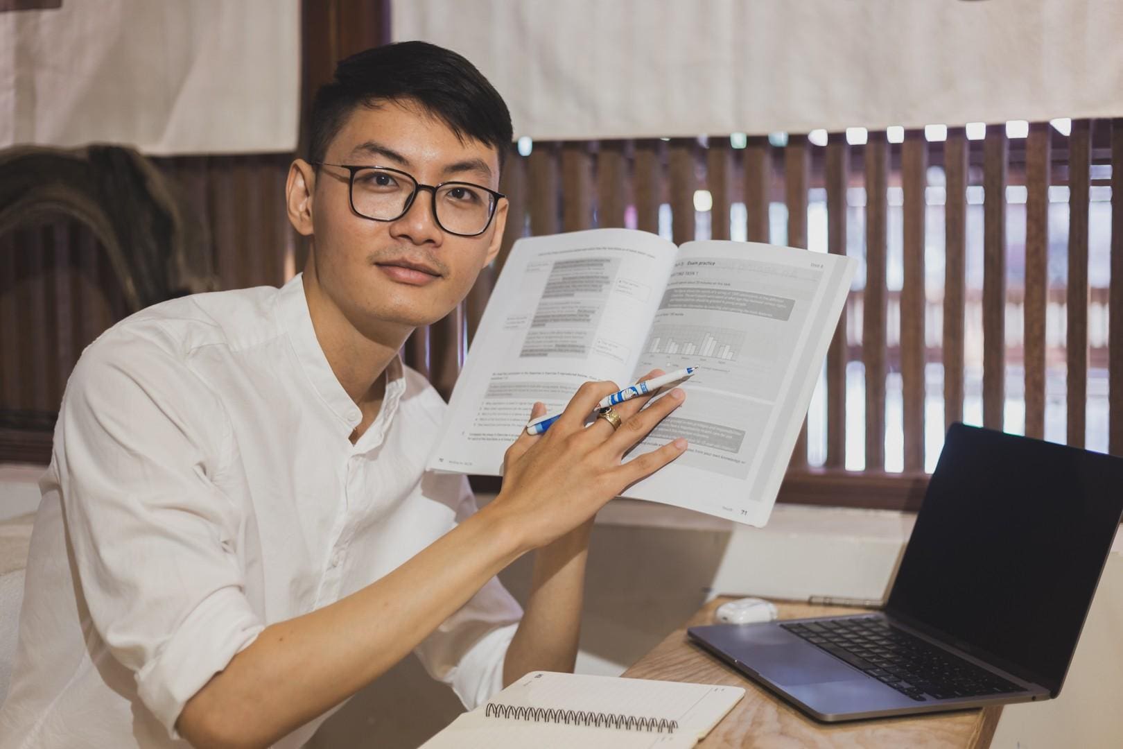 Giai đoạn 3 của lộ trình học IELTS cho người mất gốc là làm quen với IELTS và 4 kỹ năng trong bài thi trong 1 tháng