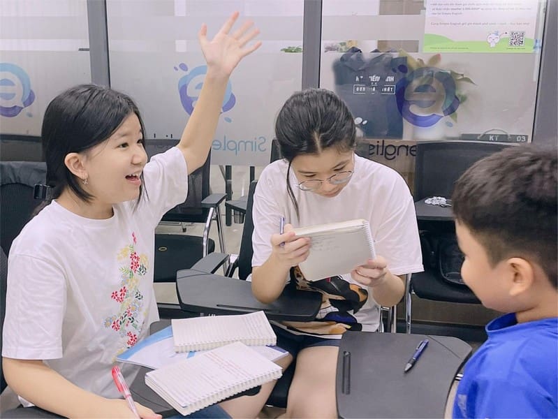 Bắt đầu tập nói tiếng Anh ngắn, đơn giản là cách giúp học sinh mất gốc tiếng Anh cấp 2 bắt đầu học