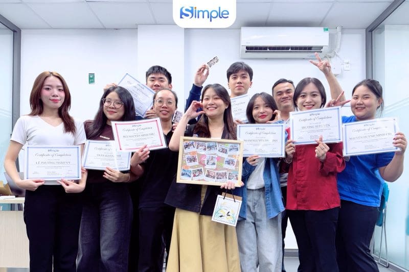 Tốt nghiệp cuối khóa học viên tiếng Anh giao tiếp