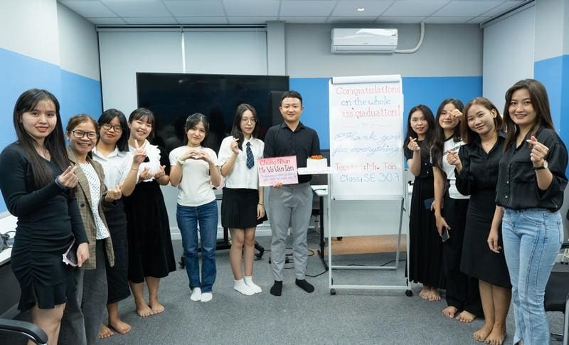 Cùng Simple học tiếng Anh theo cách đơn giản và tiết kiệm nhất!